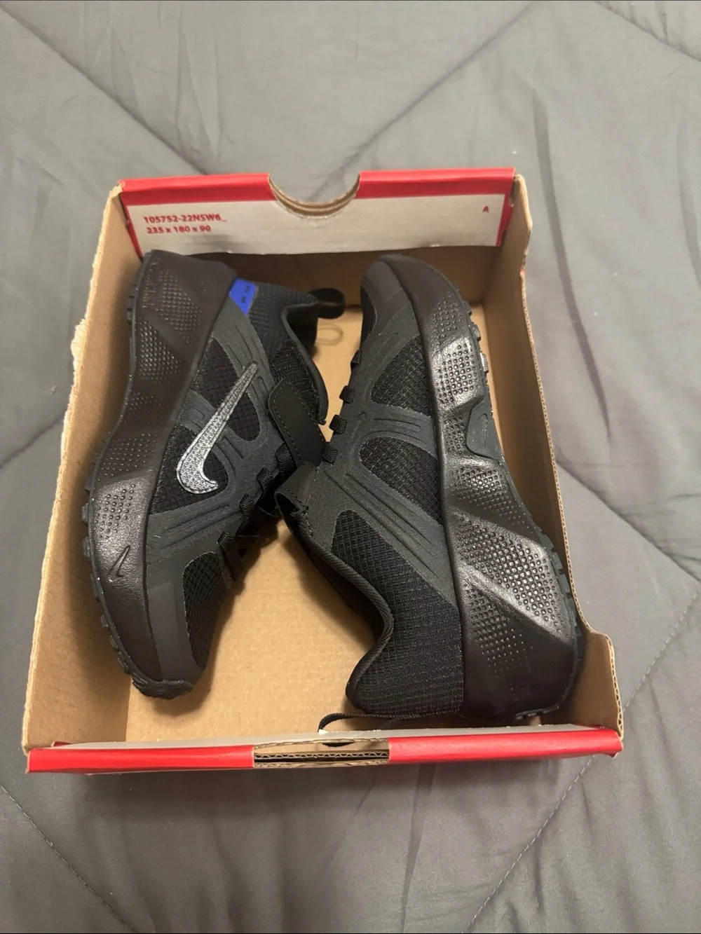 Nike Metro tech Kids Black  Hook-and-Loop Athletic Sneakers